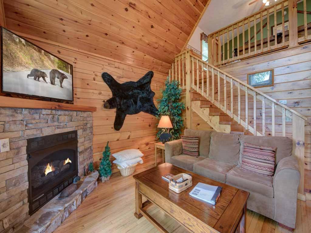 Villa Cubs Cove à Gatlinburg Extérieur photo